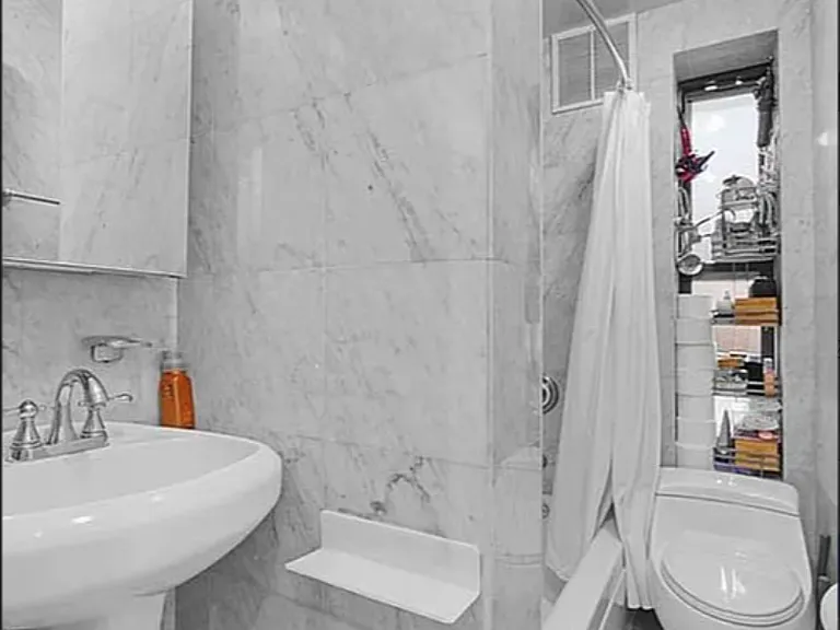55 Barrow St #5 — Photo 4