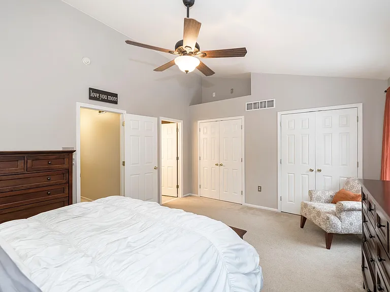 8165 Heritage Dr — Photo 18