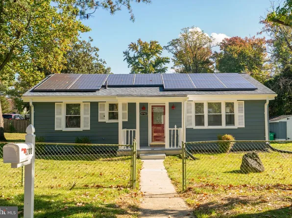8702 W Fort Foote Ter, Fort Washington, MD 20744