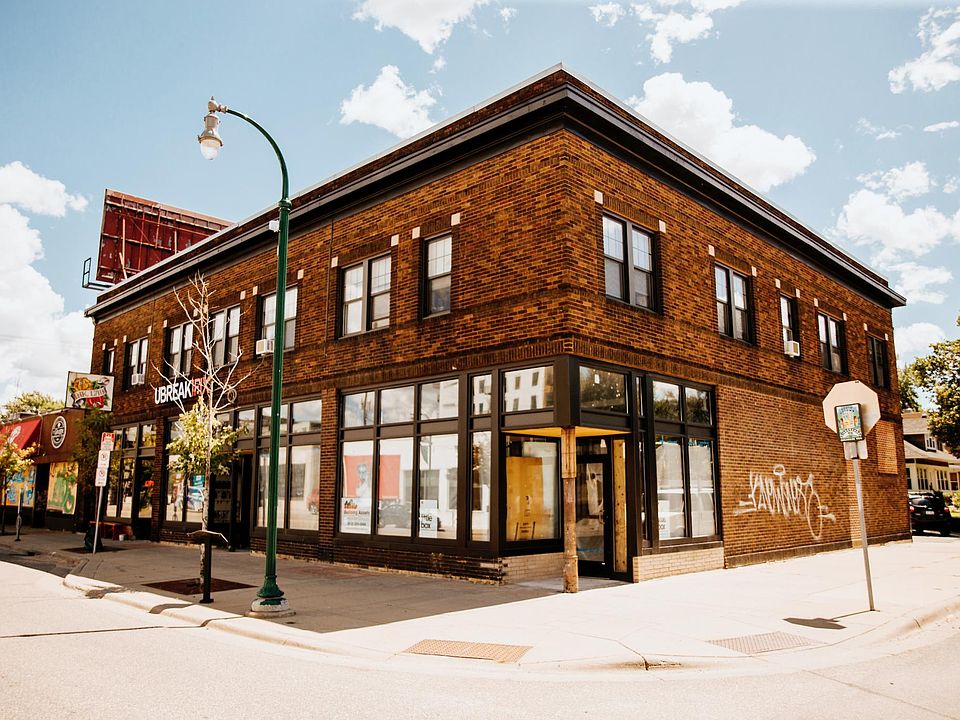 1st image of 917 W Lake St #3