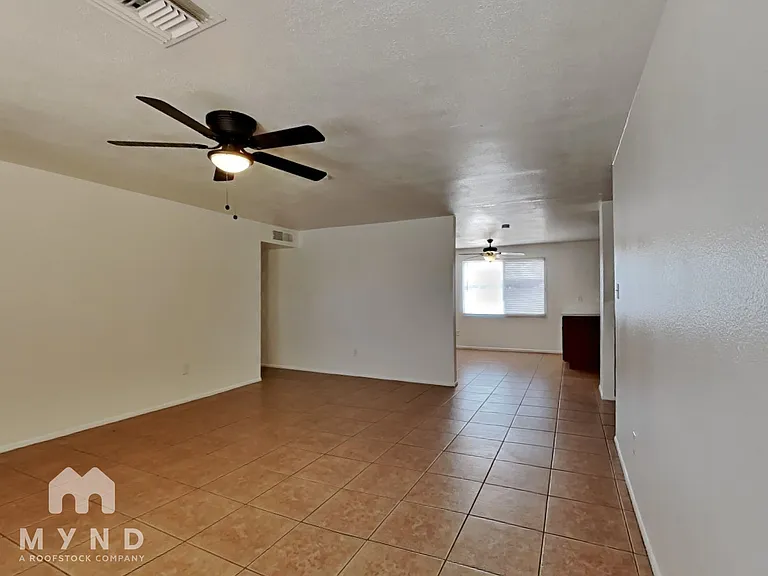 6033 W Vernon Ave — Photo 5