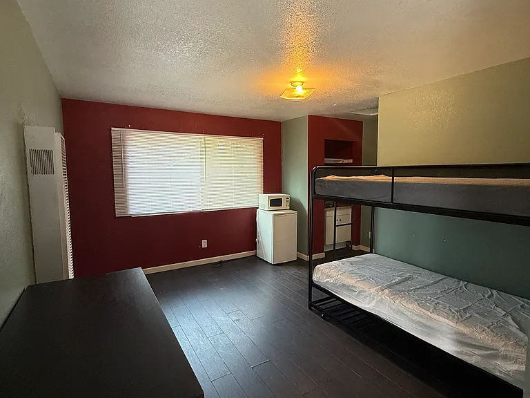 2440 Lake Tahoe Blvd #1-8 — Photo 12