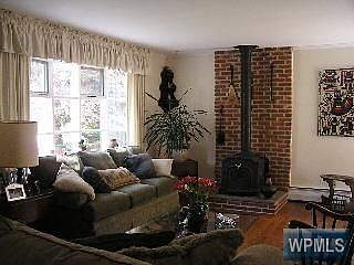 living room w/ wood stove