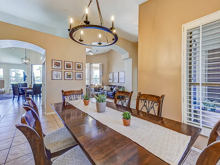 1681 W Crescent Way — Photo 5