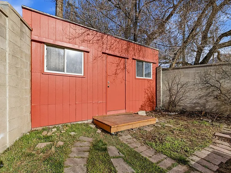 2885 Lorna Dr — Photo 28
