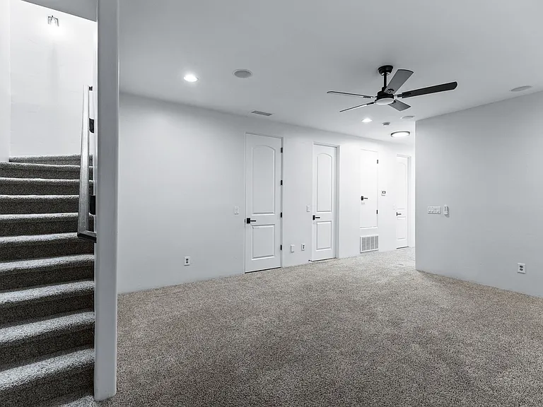 21439 E Maya Rd — Photo 28