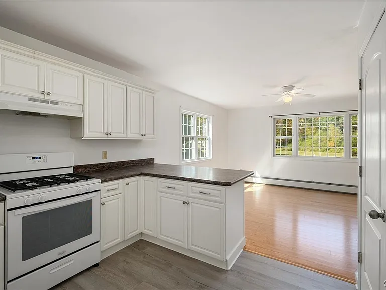 6438 Monument Rd — Photo 12