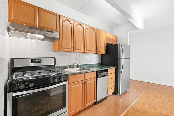 Rented by Corcoran | media 3