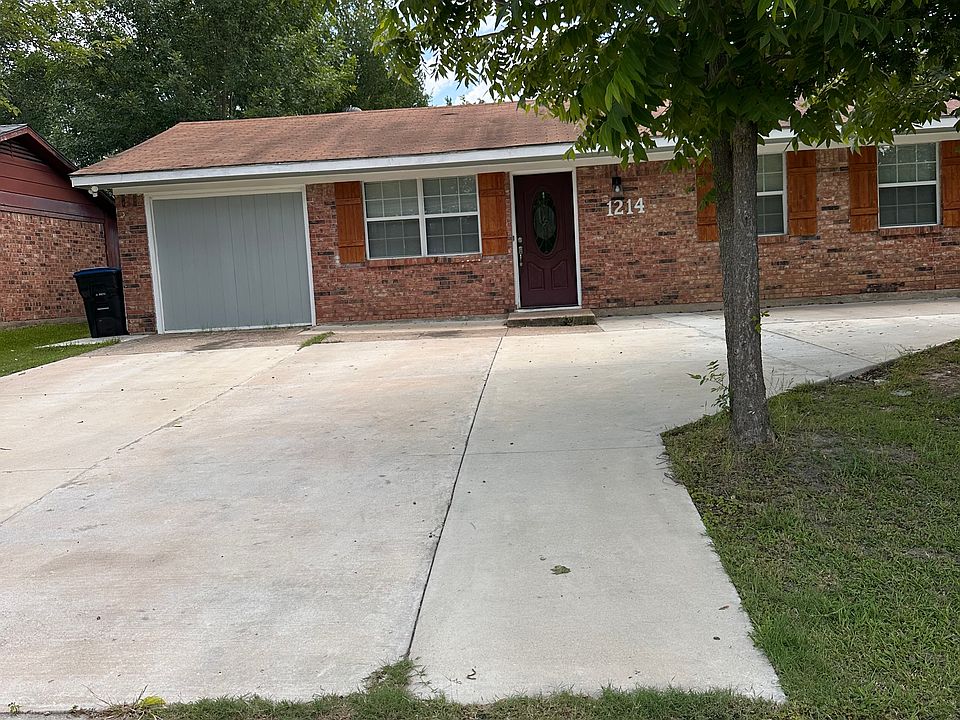 1st image of 1214 Wolfe City Dr