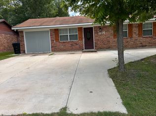 1214 Wolfe City Dr, Greenville, TX 75401