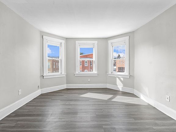 3rd image of 313 High St #11420774