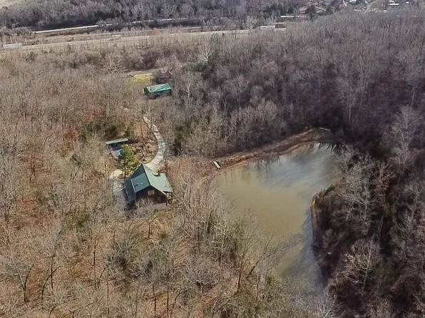 21380 State Route D, Jerome, MO 65529