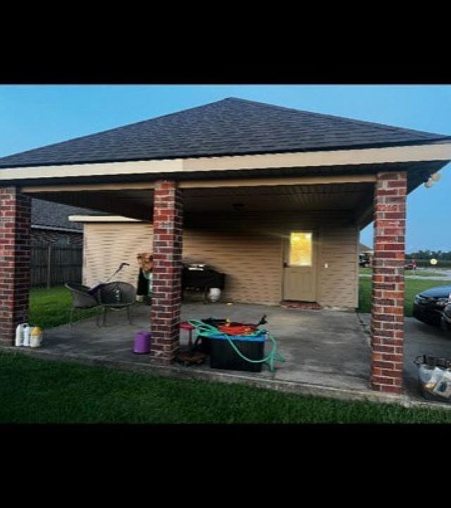 2nd image of 198 Landmark Dr
