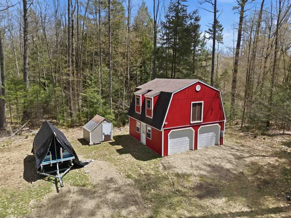 166 Kilton Pond Road, Grafton, NH 03240
