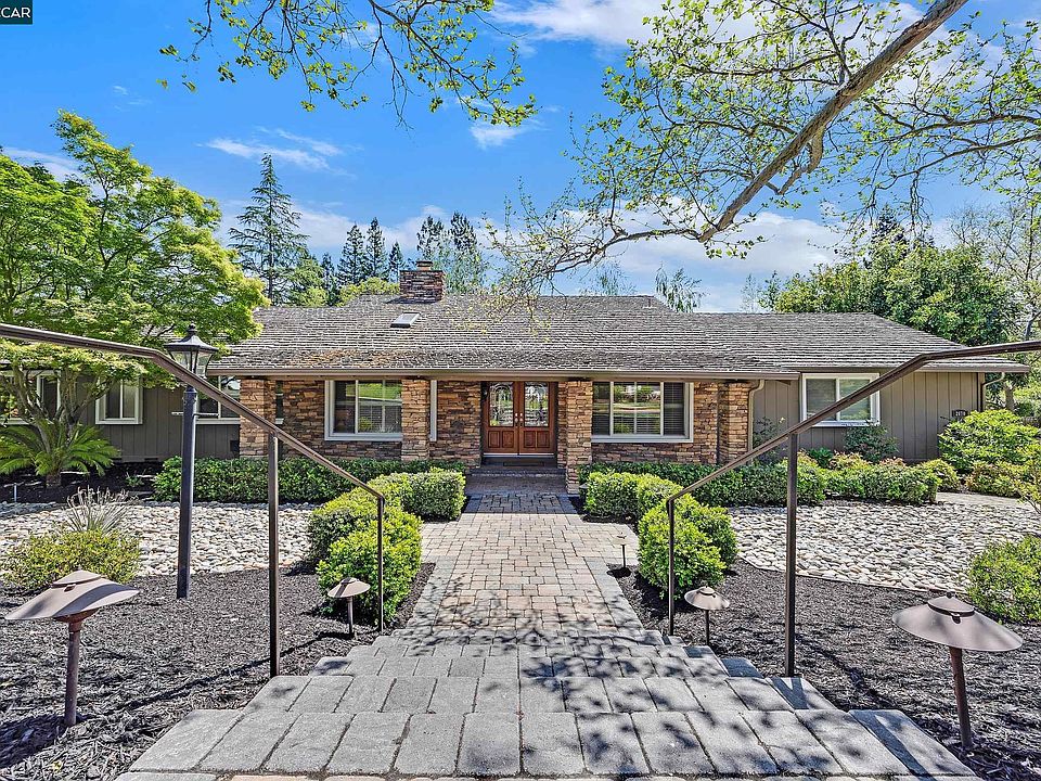 1st image of 2670 Mossy Oak Dr