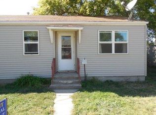 302 N Madison Ave, North Platte, NE 69101