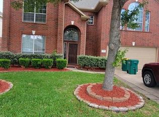 5310 Laura Lee Ln, Pasadena, TX 77504