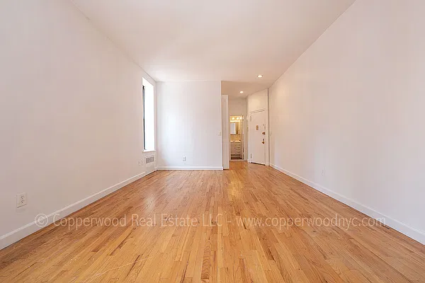 Rented by Copperwood Real Estate | media 7