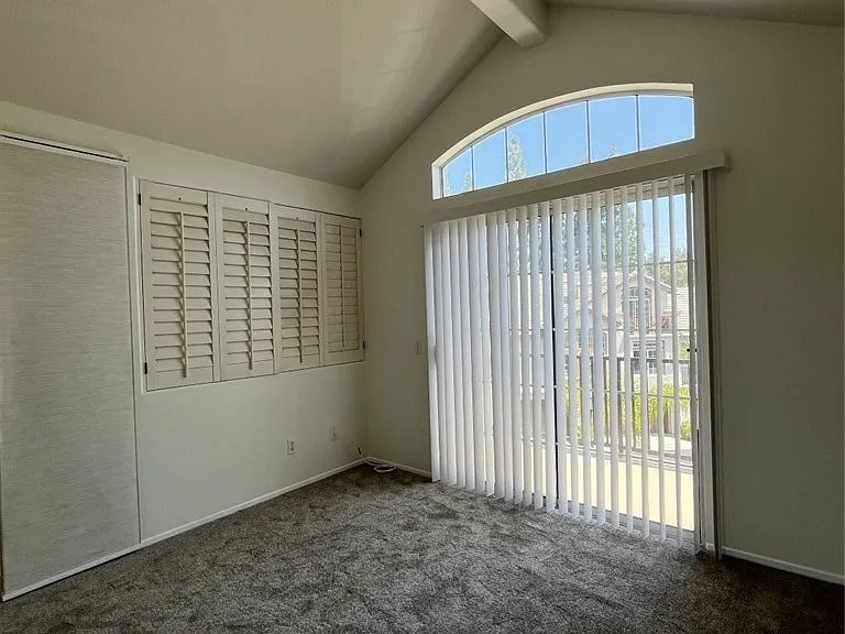 6 Mansera Pl — Photo 21