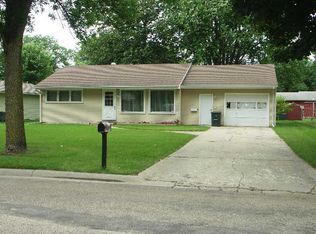 1119 N Elmuhurst, Luverne, MN 56156