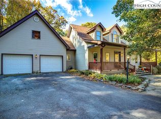 1267 Hopewell Church Rd, Boone, NC 28607