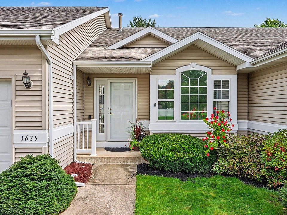 1st image of 1635 Quail Run Dr #77