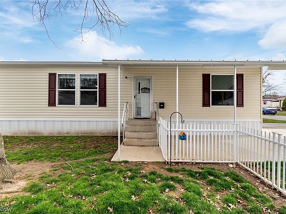 4th image of 225 Amherst Mobile Homes