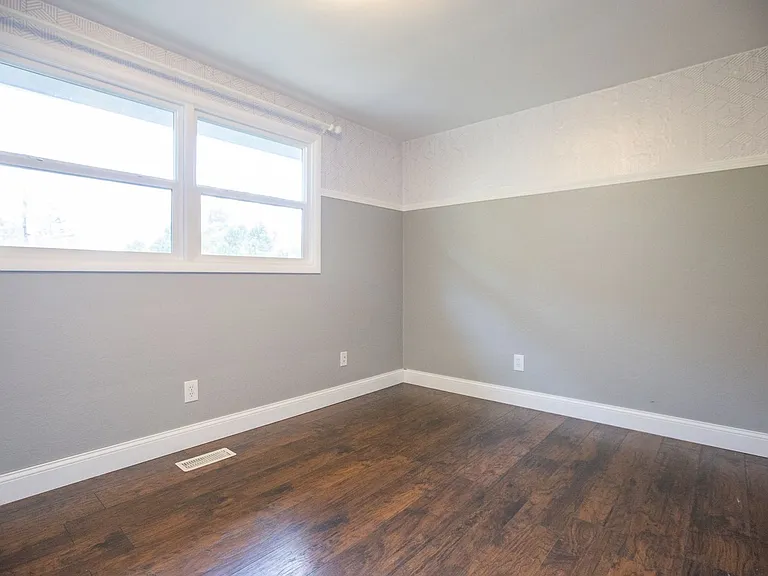 4578 14th Pl S — Photo 15