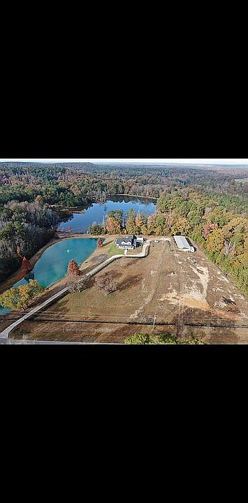 1st image of 502 Needmore Rd
