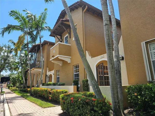 (undisclosed Address), Hollywood, FL 33027