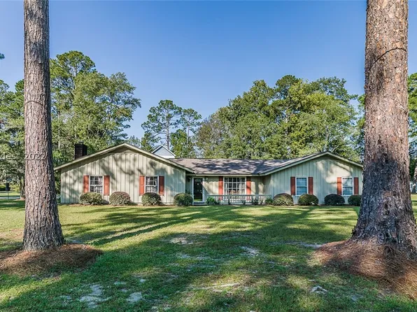 77 Purdy St, Ridgeland, SC 29936