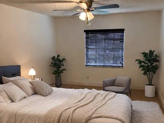 4th image of 6387 Bay Club Dr