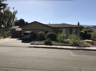 16 Plaza Demira, Novato, CA 94947
