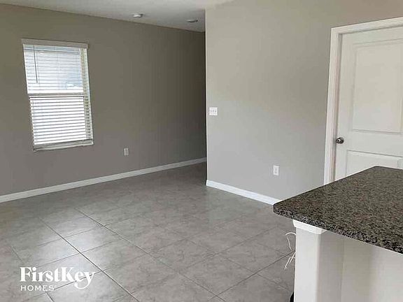 3rd image of 14421 English Lavender Dr
