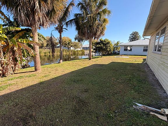 2nd image of 2313 SE 30th Street