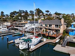 26 Mooring Road, San Rafael, CA 94901