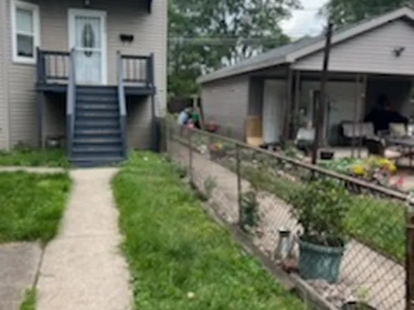 10826 S Buffalo Ave, Chicago, IL 60617
