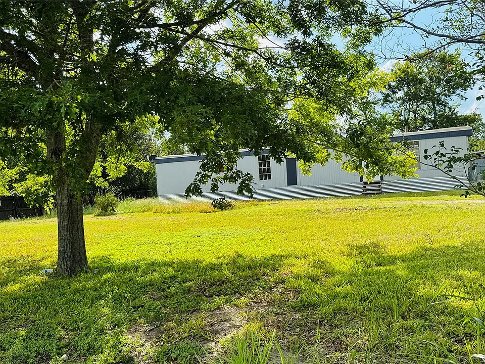6226 County Road 48 Rd