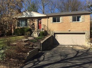 6028 Virbet Dr, Cincinnati, OH 45230