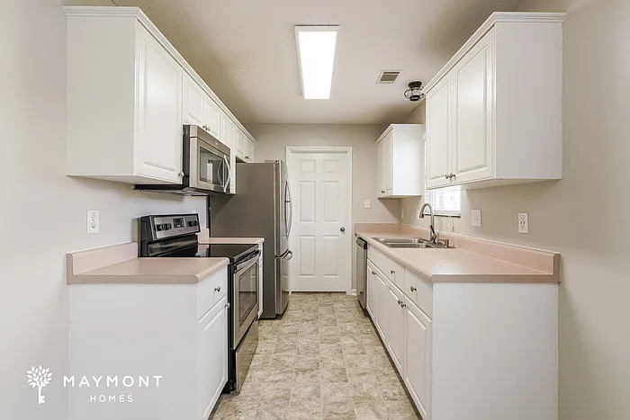 3 bed, 2.0 bath, 1309 sqft, $1,645 — Photo 4