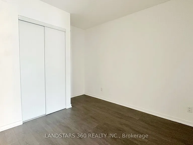 68 Abell St #1710 — Photo 8