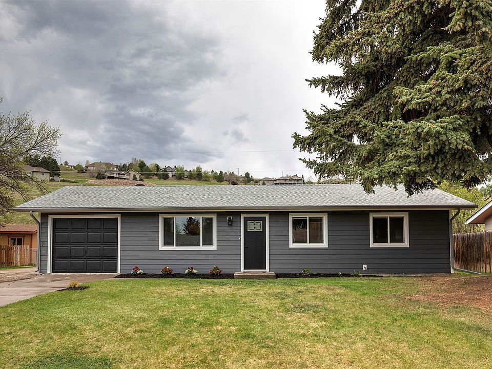 1st image of 135 Cohosset Dr