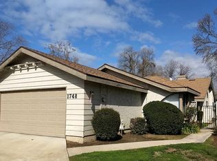 1748 E Babcock Ave, Visalia, CA 93292