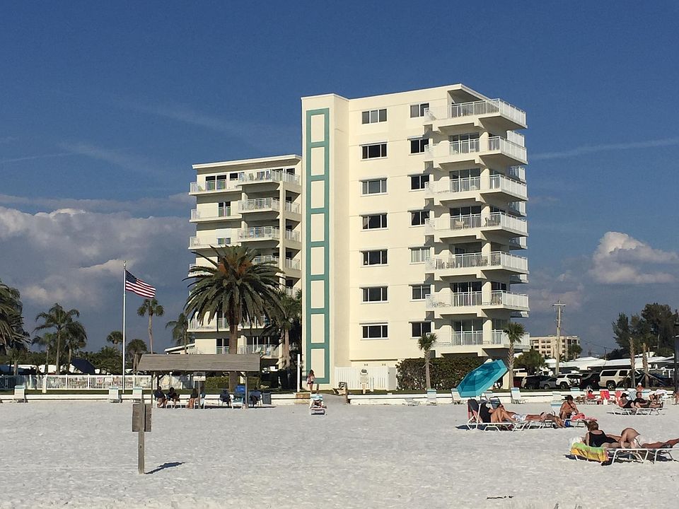 Building w/private beach