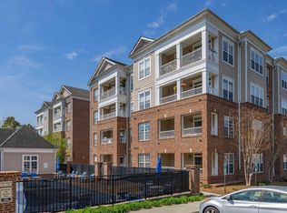 1051 Glenwood Station Ln Unit 102, Charlottesville, VA