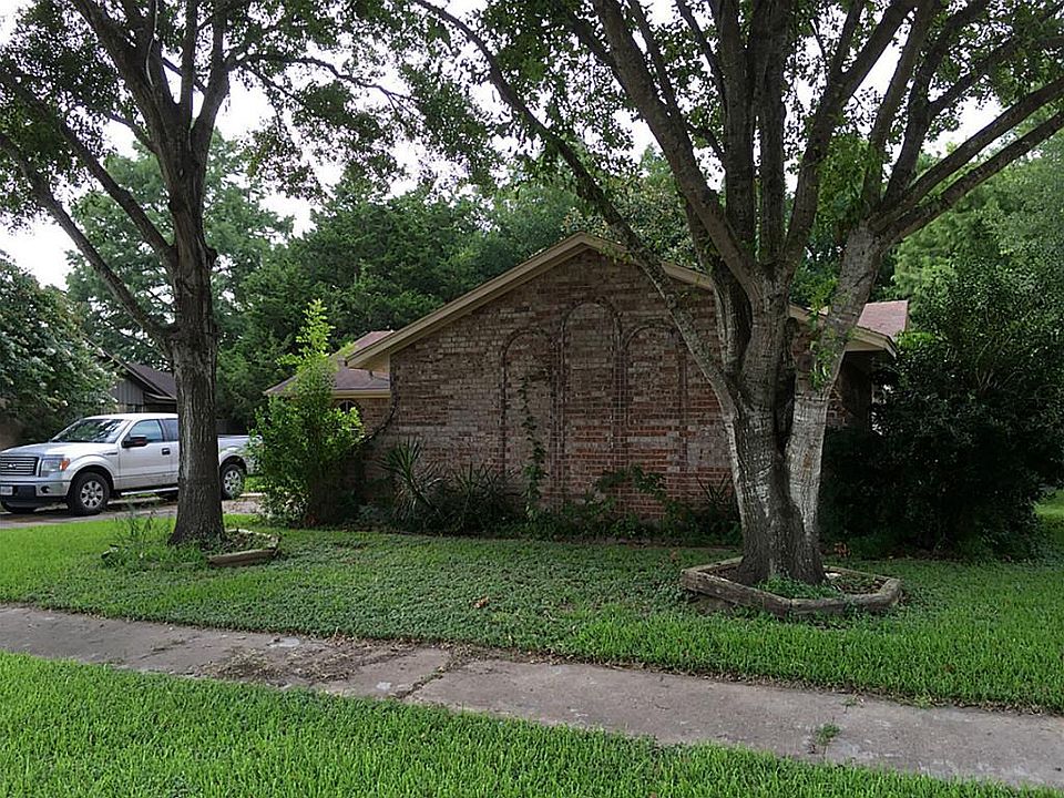1st image of 5401 Cunningham Dr
