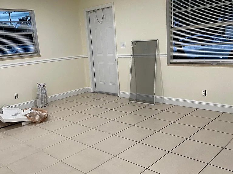 420 NE 44th St #420 — Photo 13
