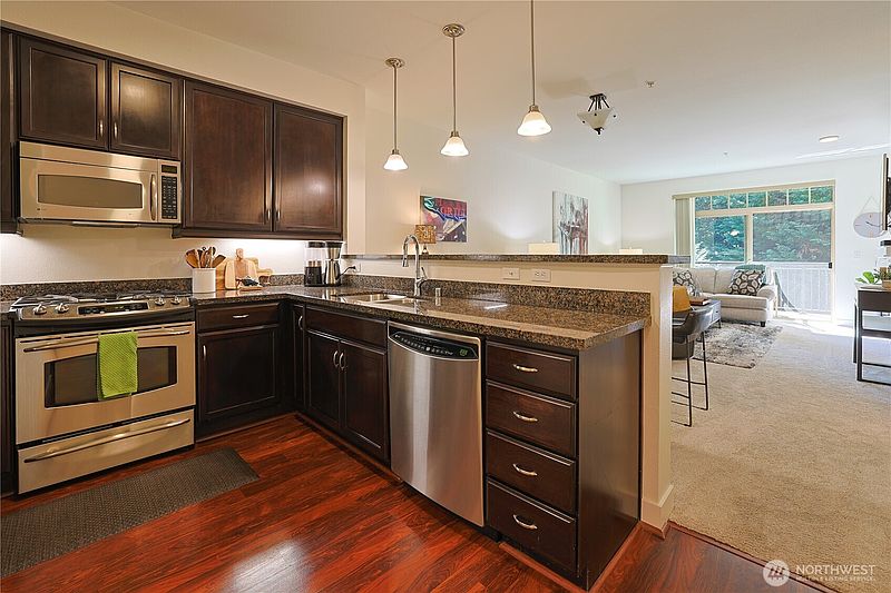 5th image of 15700 116th Avenue NE #209