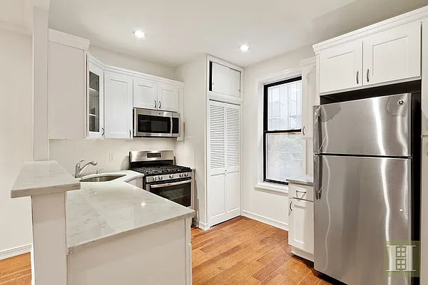 Rented by Halstead Real Estate | media 21