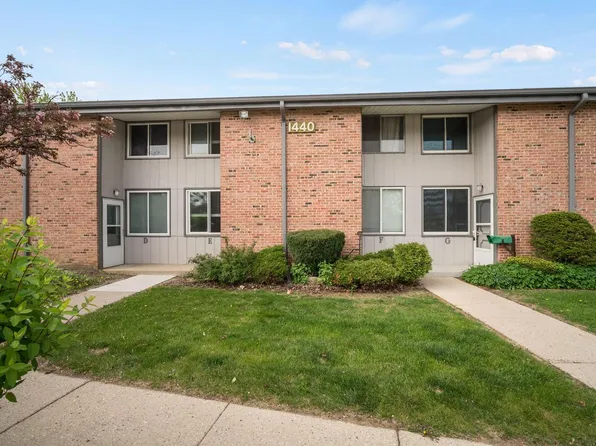 1440 Big Bend ROAD #G, Waukesha, WI 53189